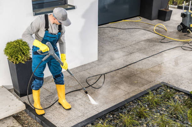 Fence Pressure Washing in Diberville, MS